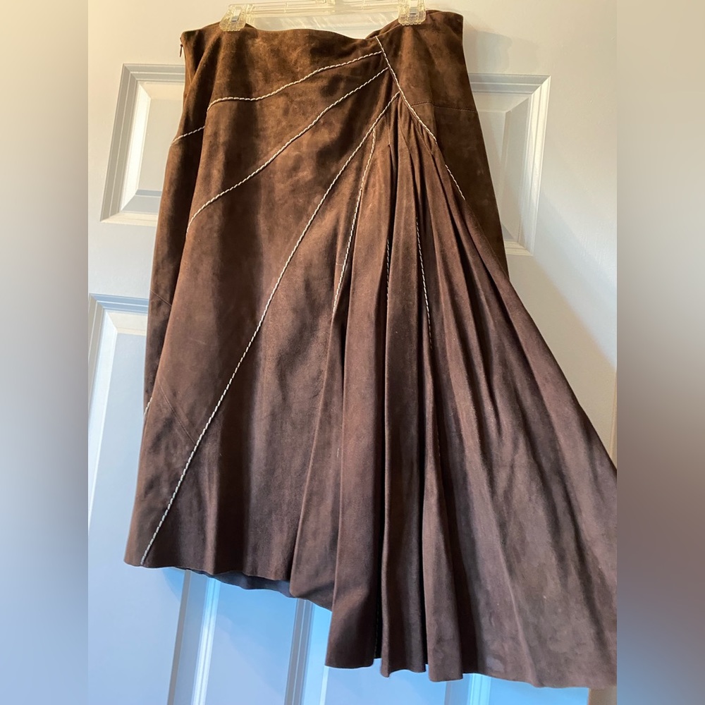 Iceberg brown real suede skirt with white stitching design. New with tags. Sz 8
